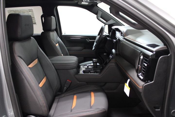 New 2026 GMC Sierra 1500 AT4 w/ Technology Package AWD/4WD image 27