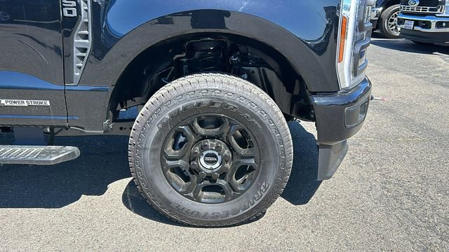 New 2026 Ford F250 XL w/ STX Appearance Package AWD/4WD image 9