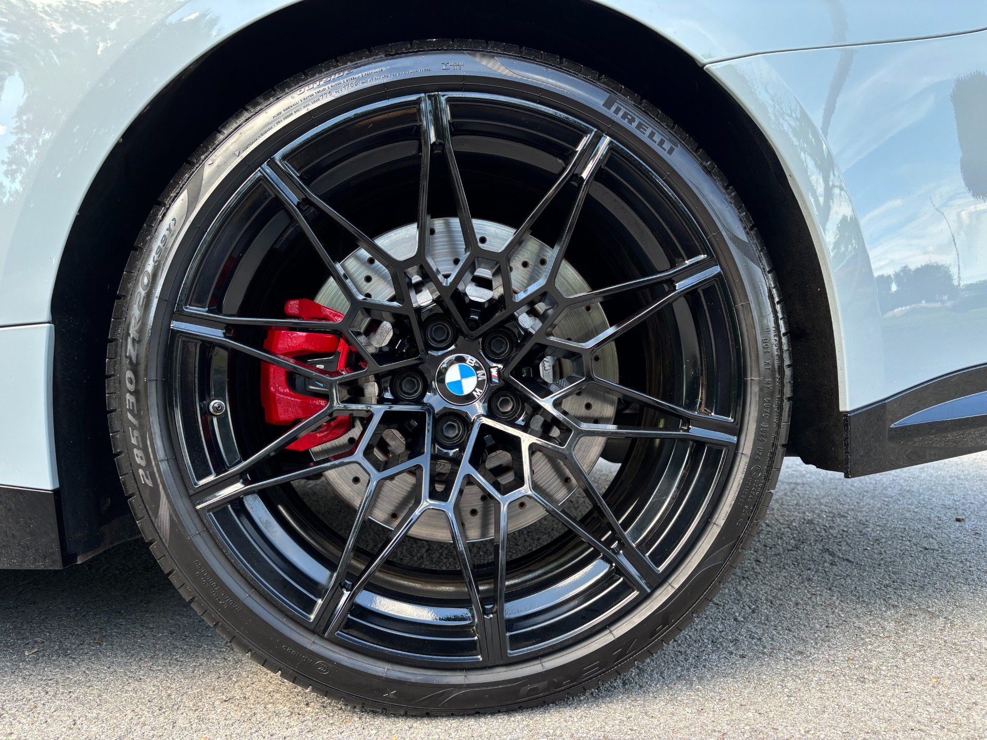 Used 2021 BMW M4 Coupe w/ Executive Package RWD image 9