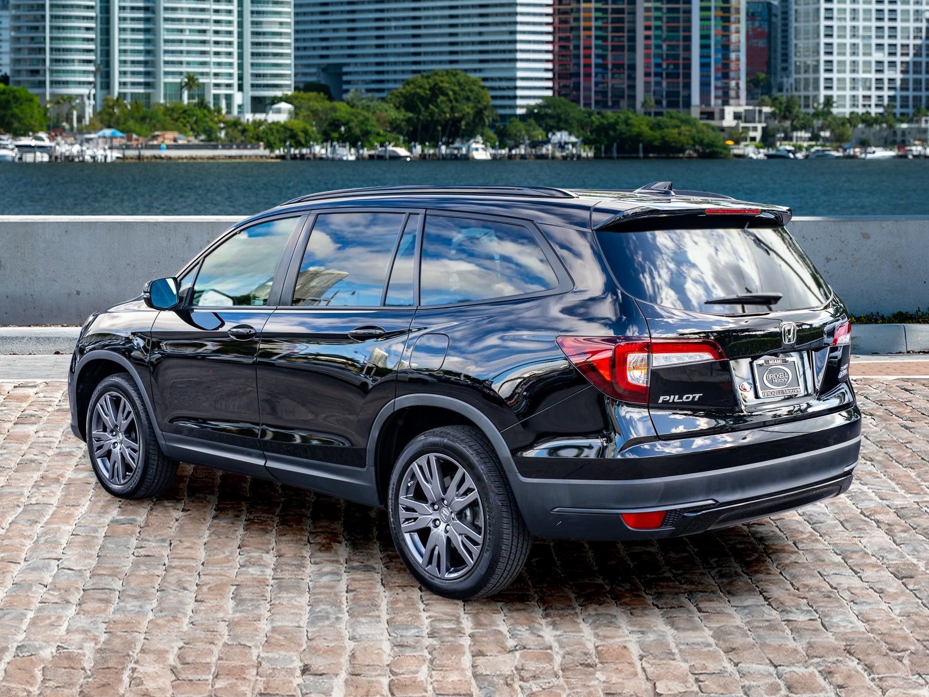 Used 2022 Honda Pilot Sport image 7