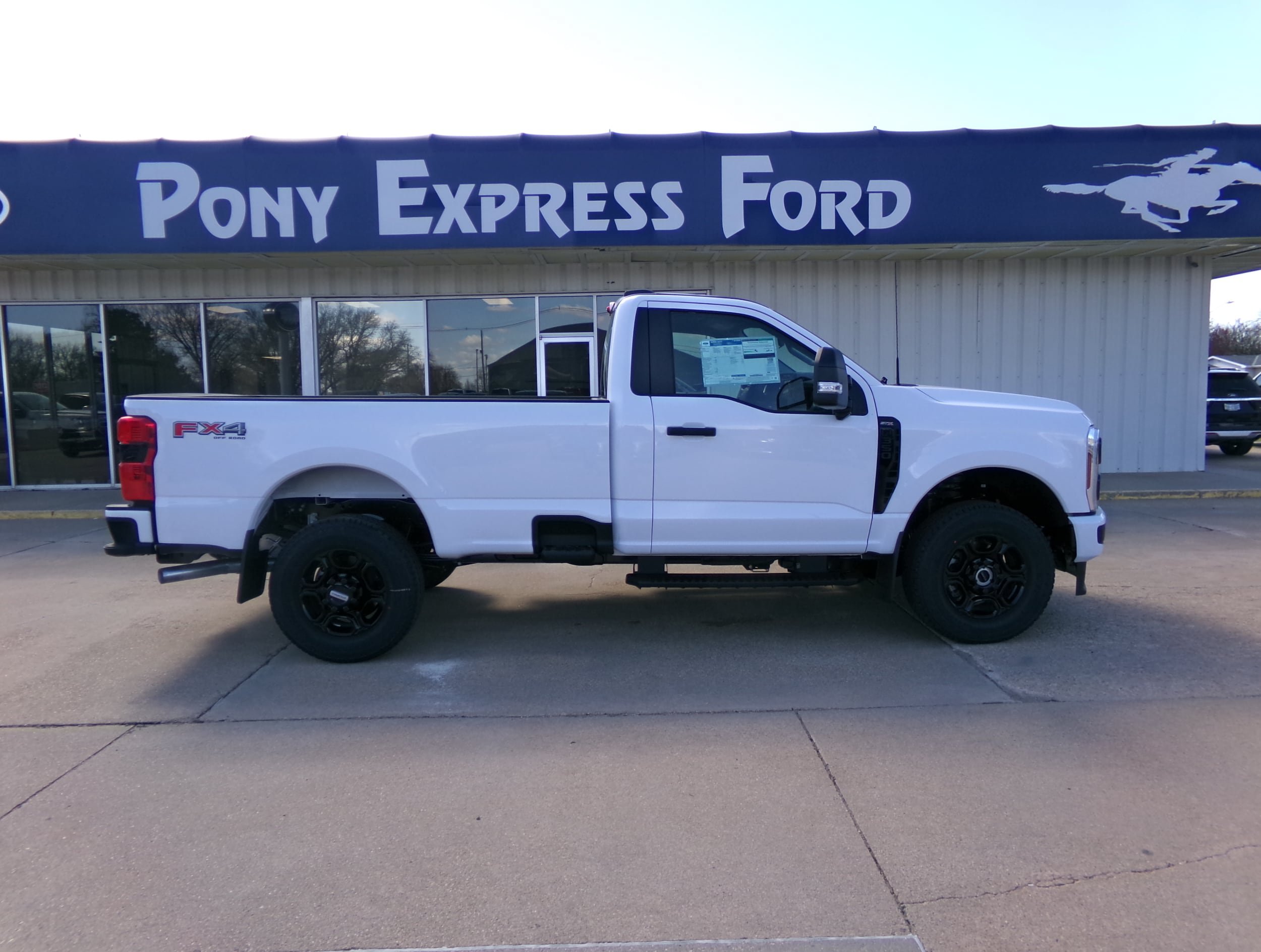 New 2025 Ford F350 XL w/ STX Appearance Package AWD/4WD image 9