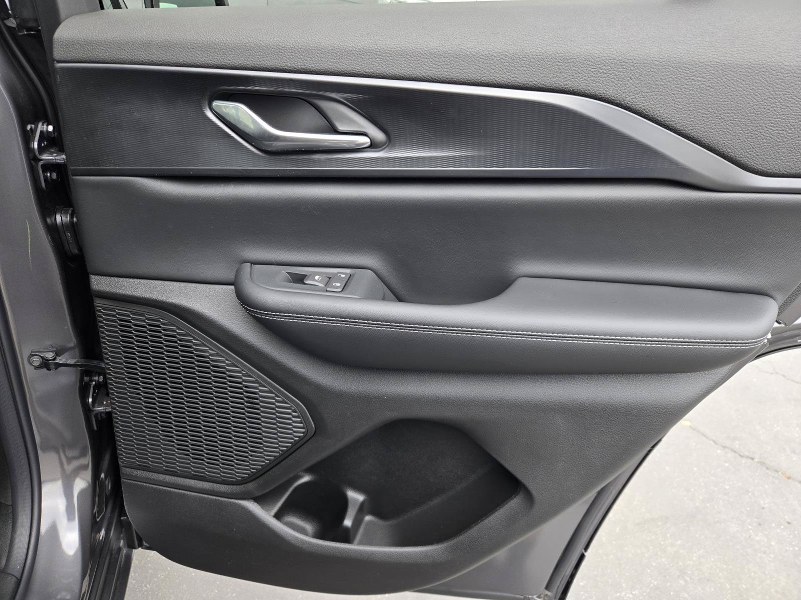 New 2026 Jeep Grand Cherokee Laredo X RWD image 30