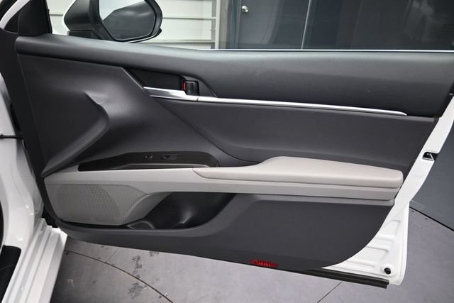 Used 2022 Toyota Camry LE FWD image 24