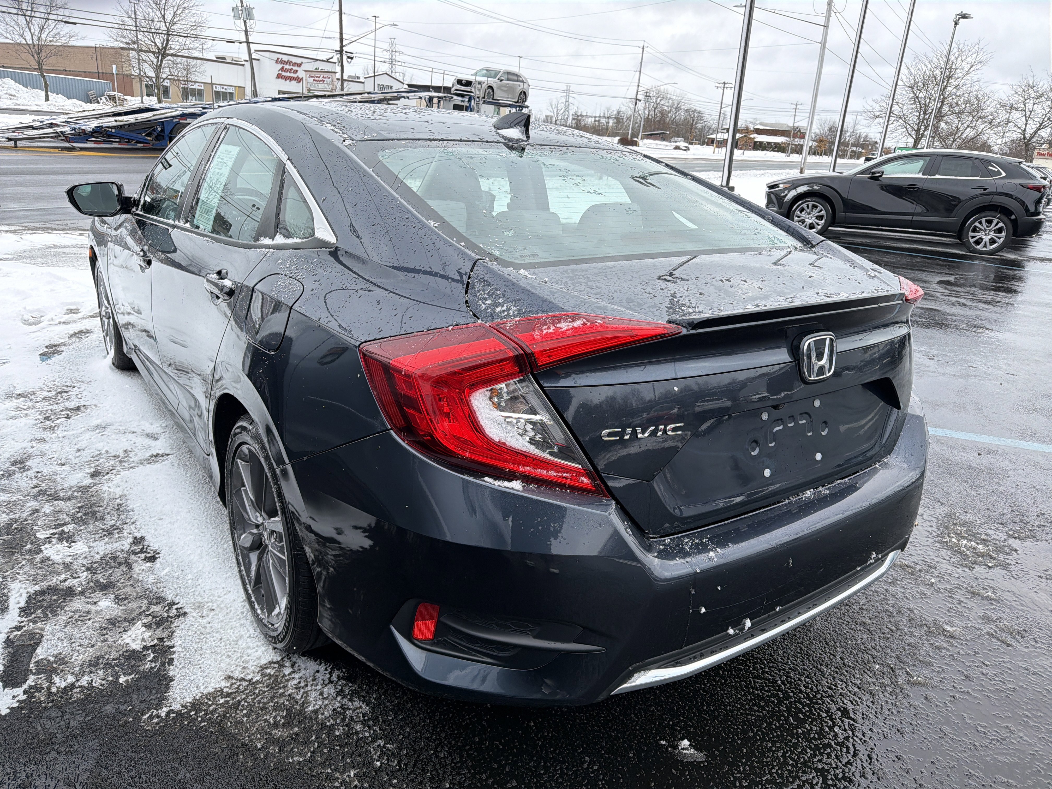 Used 2020 Honda Civic EX image 5