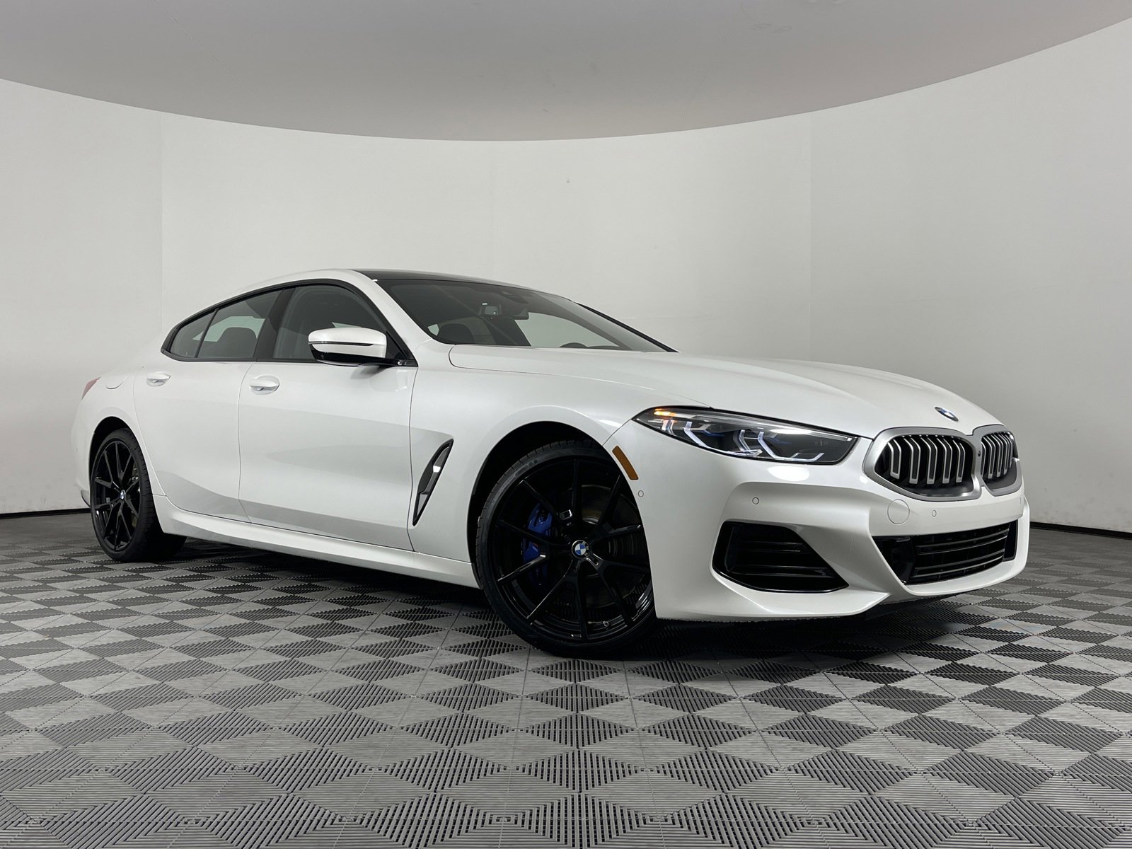 New 2025 BMW 840i w/ Driving Assistance Package image 2