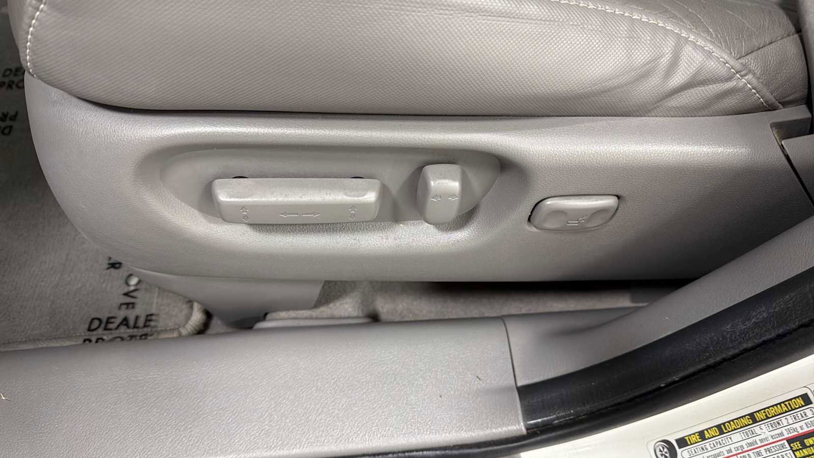 Used 2010 Honda CR-V EX-L image 14