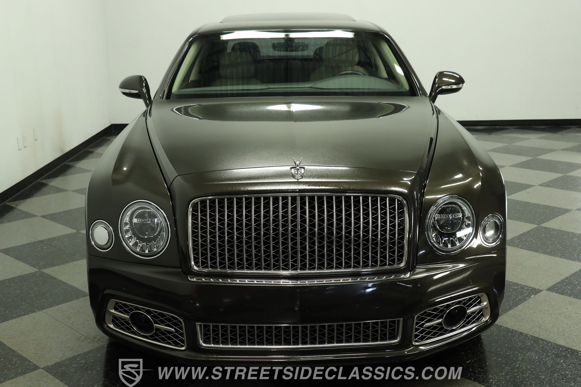 Used 2020 Bentley Mulsanne RWD image 16