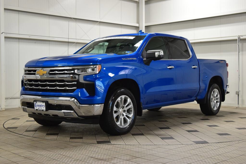 Used 2022 Chevrolet Silverado 1500 LTZ w/ Technology Package image 3