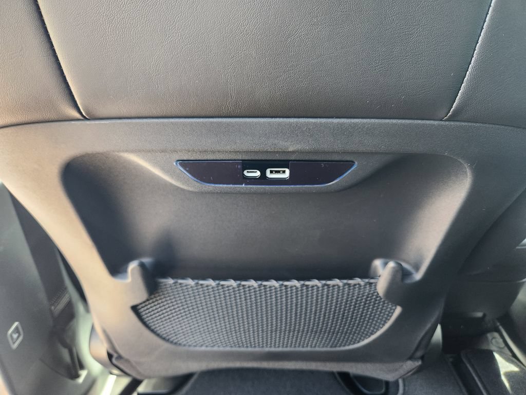 New 2026 Chrysler Pacifica Limited AWD/4WD image 33