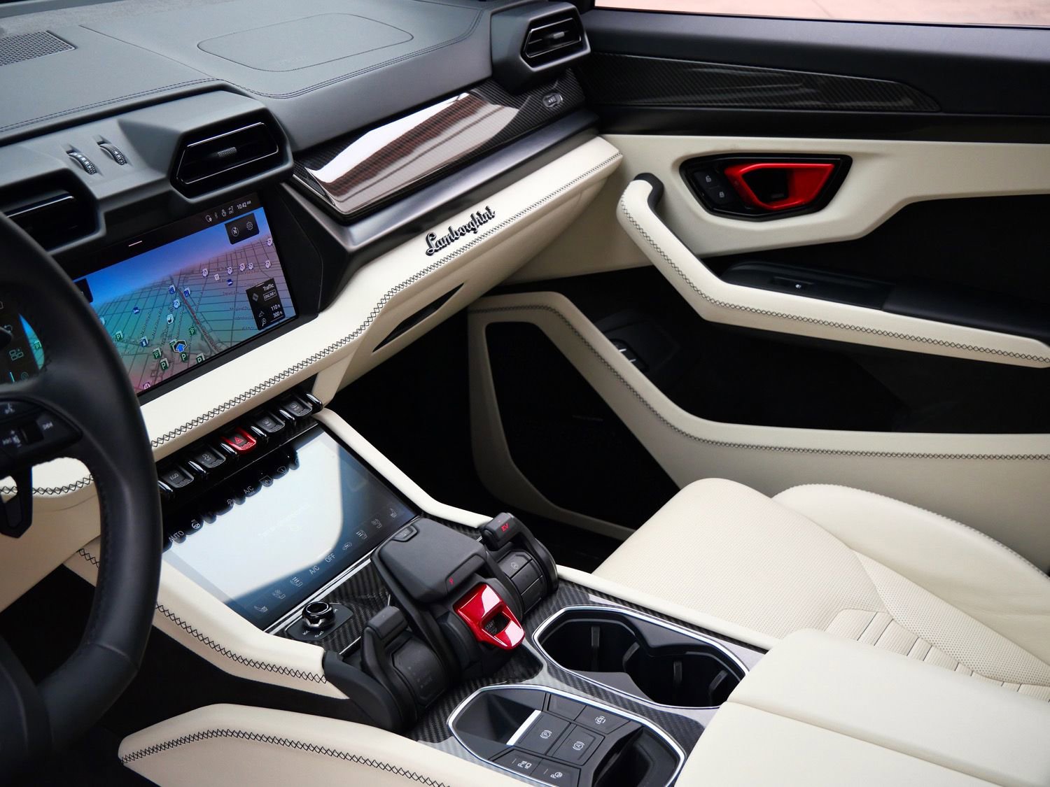 Used 2025 Lamborghini Urus S AWD/4WD image 15