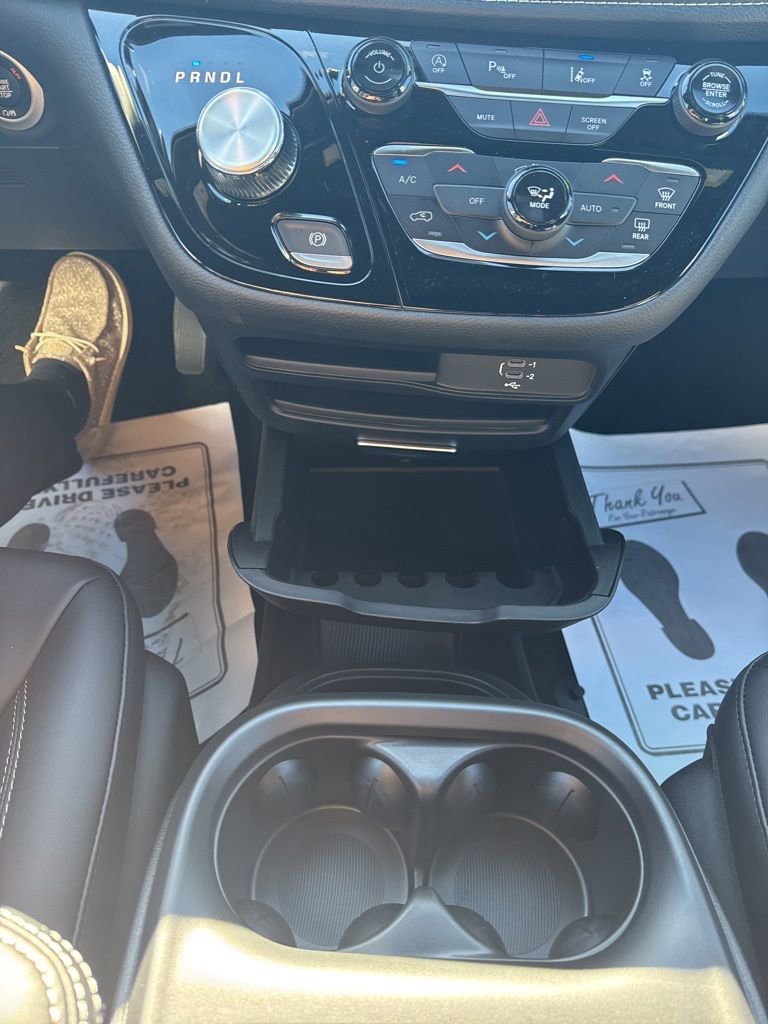 New 2026 Chrysler Pacifica Select image 18