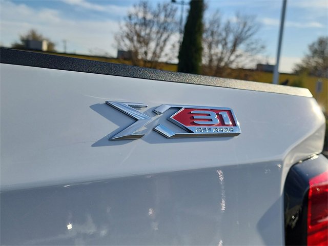 New 2026 GMC Sierra 1500 SLT w/ SLT Premium Plus Package image 14