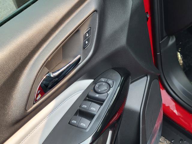 New 2026 Chevrolet Trax LT w/ LT Convenience Package FWD image 7