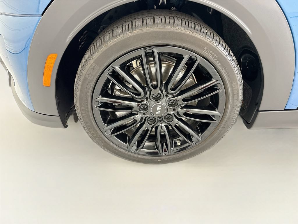 Certified 2023 MINI Cooper S FWD image 33