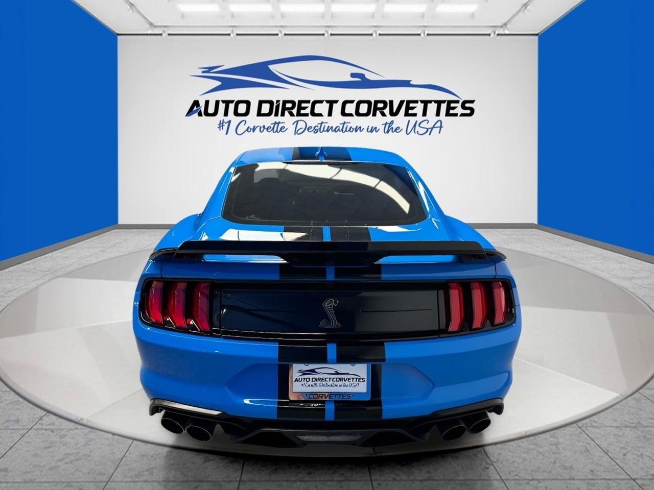 Used 2022 Ford Mustang Shelby GT500 w/ Technology Package RWD image 10