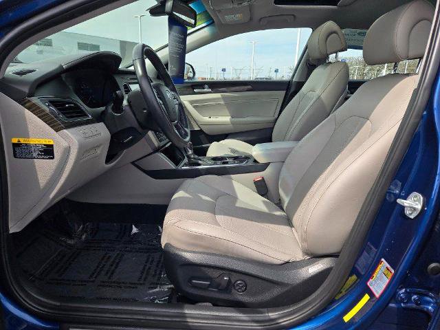 Used 2017 Hyundai Sonata Limited w/ Ultimate Package 04 image 22