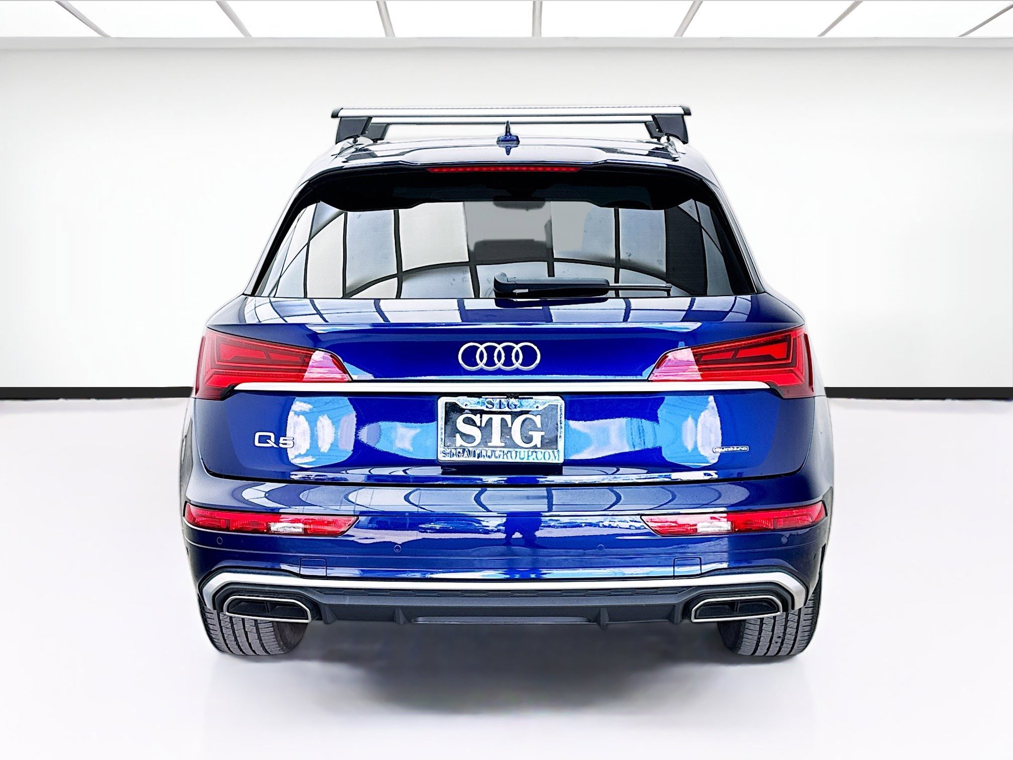 Used 2023 Audi Q5 2.0T Premium w/ Convenience Package AWD/4WD image 5
