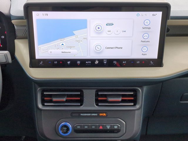 Used 2025 Ford Maverick Lariat image 19