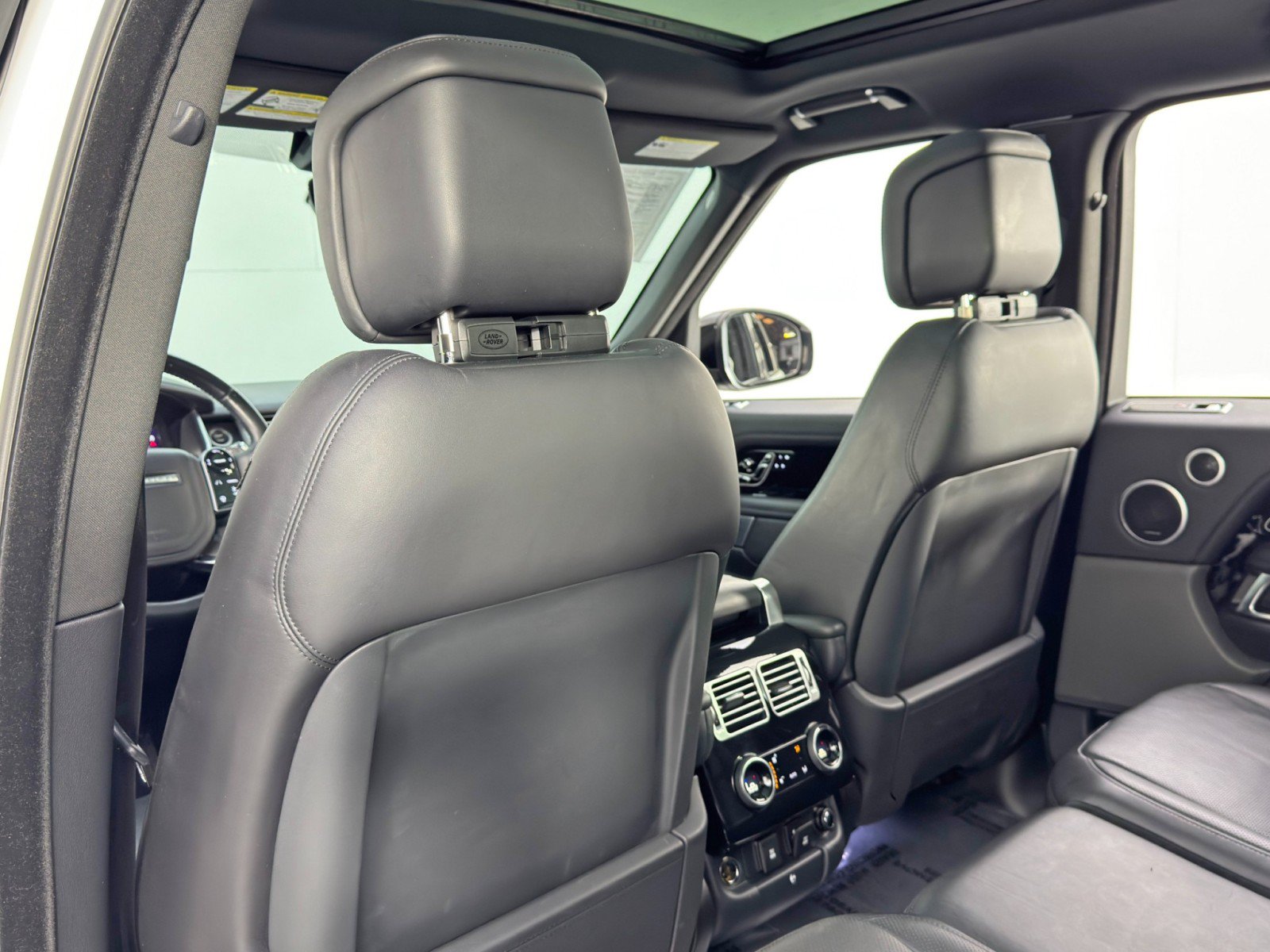 Used 2020 Land Rover Range Rover HSE AWD/4WD image 41