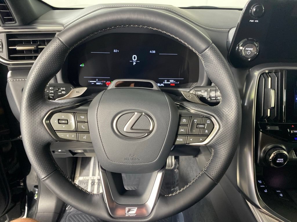 Certified 2026 Lexus LX 700h F Sport AWD/4WD image 16