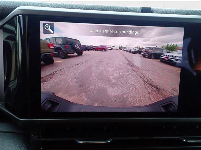 New 2025 Jeep Gladiator Willys AWD/4WD image 16