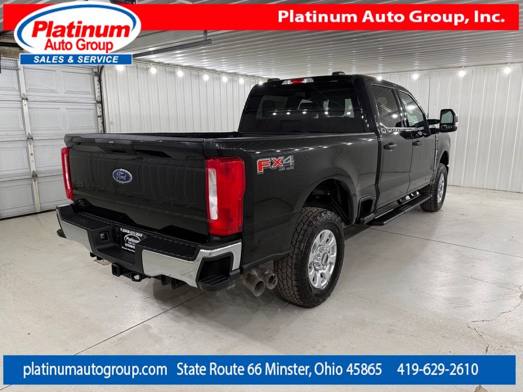 Used 2024 Ford F250 XLT w/ FX4 Off-Road Package AWD/4WD image 5