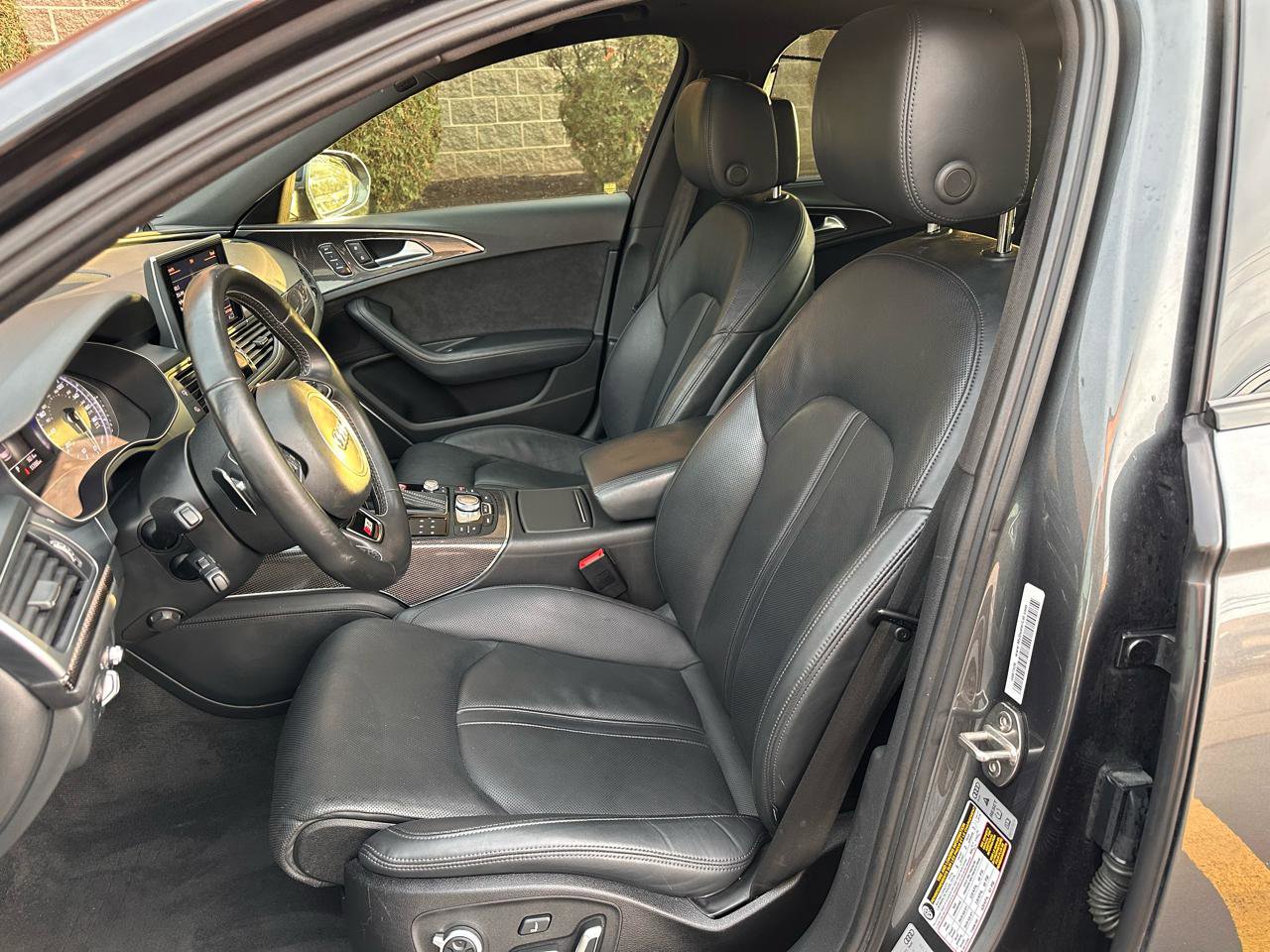 Used 2016 Audi S6 Prestige w/ Prestige Package image 23