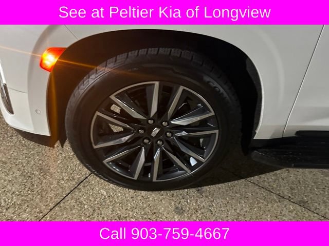 Used 2021 Cadillac Escalade Sport Platinum w/ Heavy-Duty Trailer Package AWD/4WD image 4