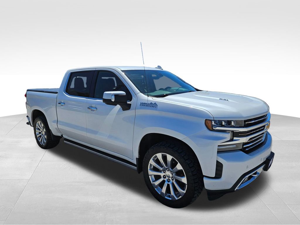 Used 2019 Chevrolet Silverado 1500 High Country w/ Technology Package AWD/4WD image 4