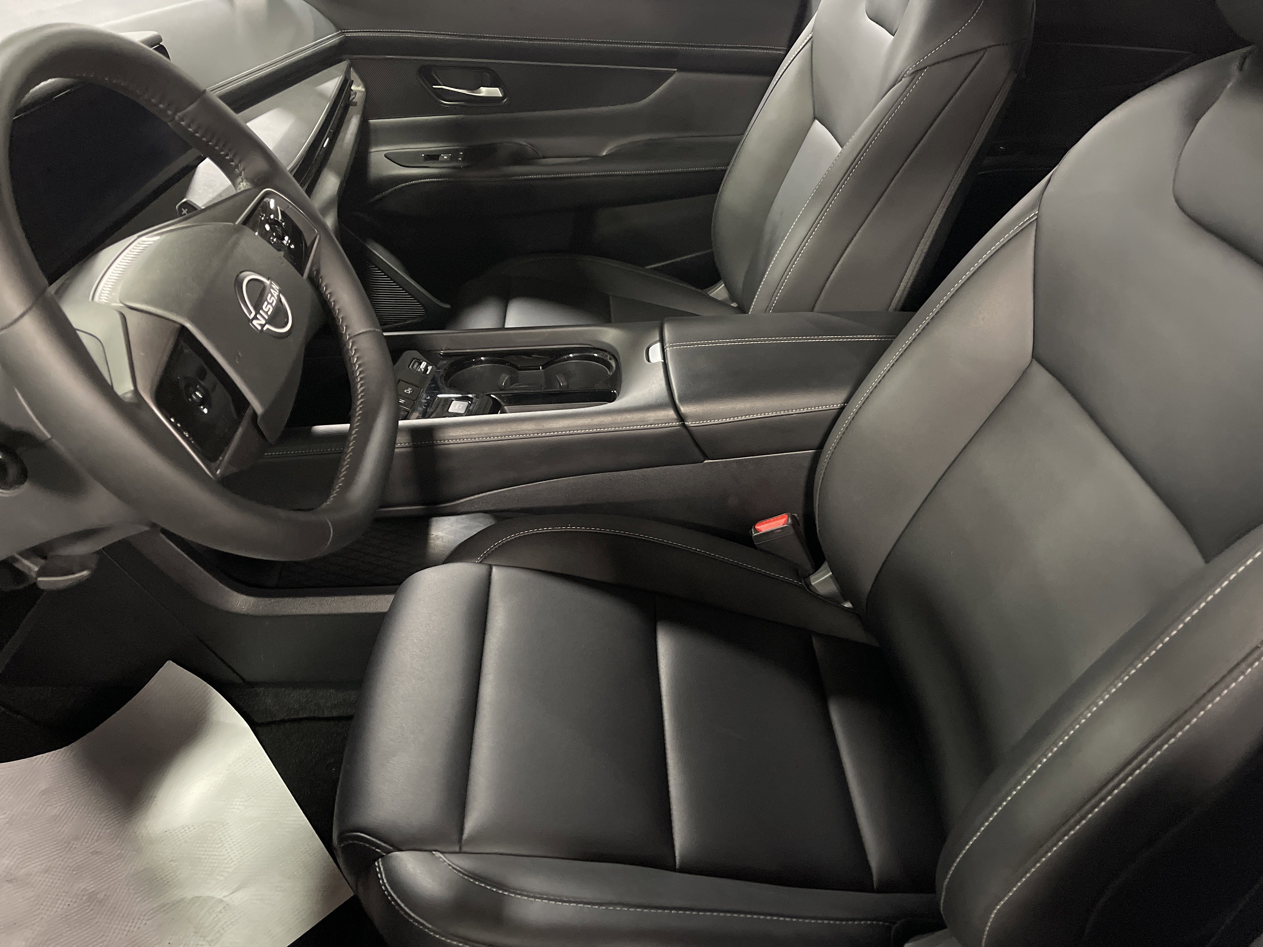 Used 2025 Nissan Murano SV image 9