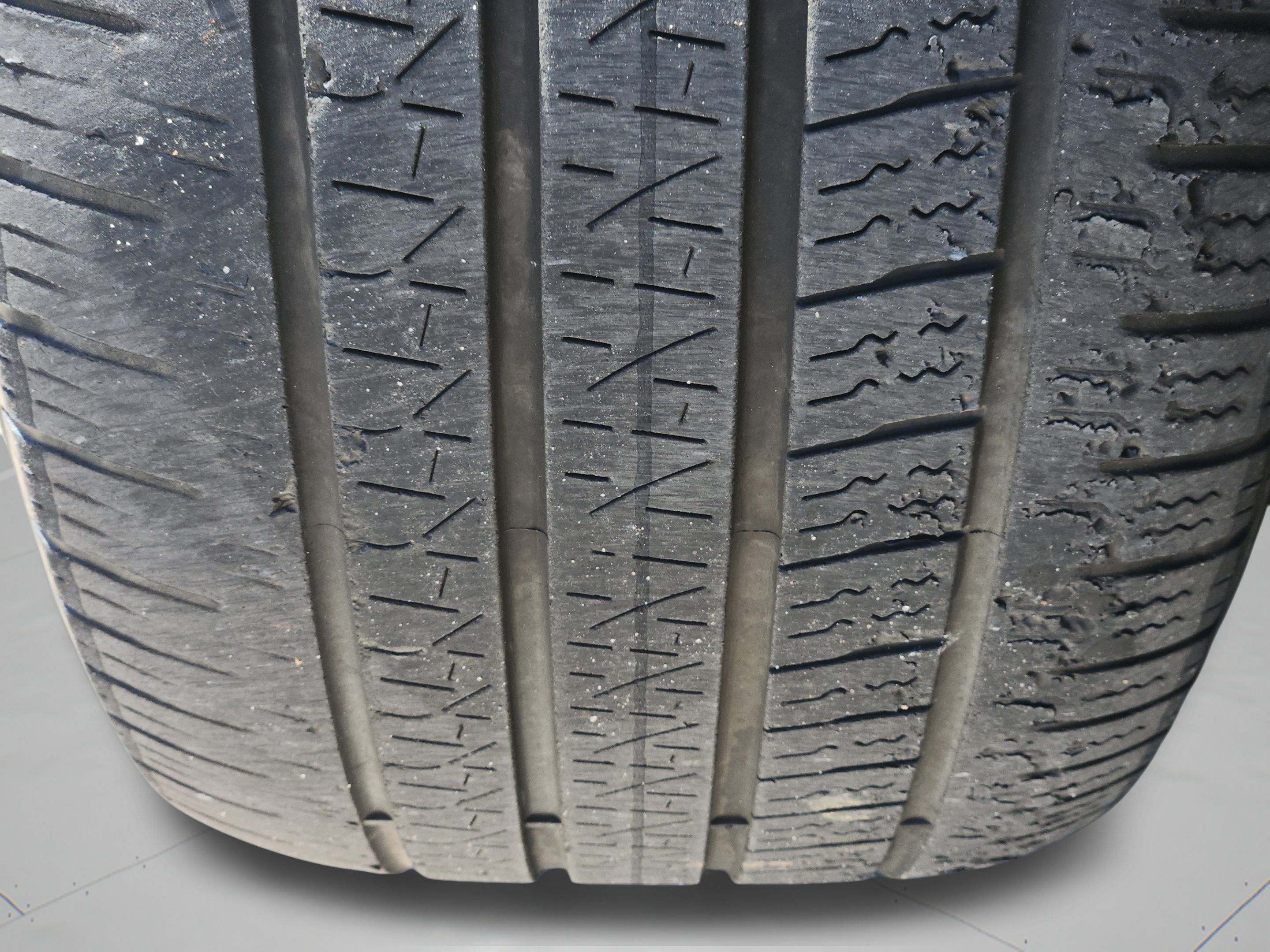 Used 2024 Mercedes-Benz GLS 450 4MATIC image 42