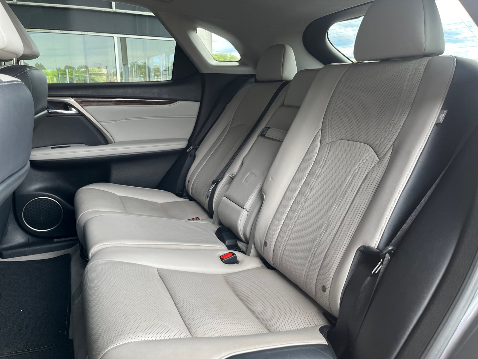 Used 2019 Lexus RX 350 AWD w/ Navigation Package image 17