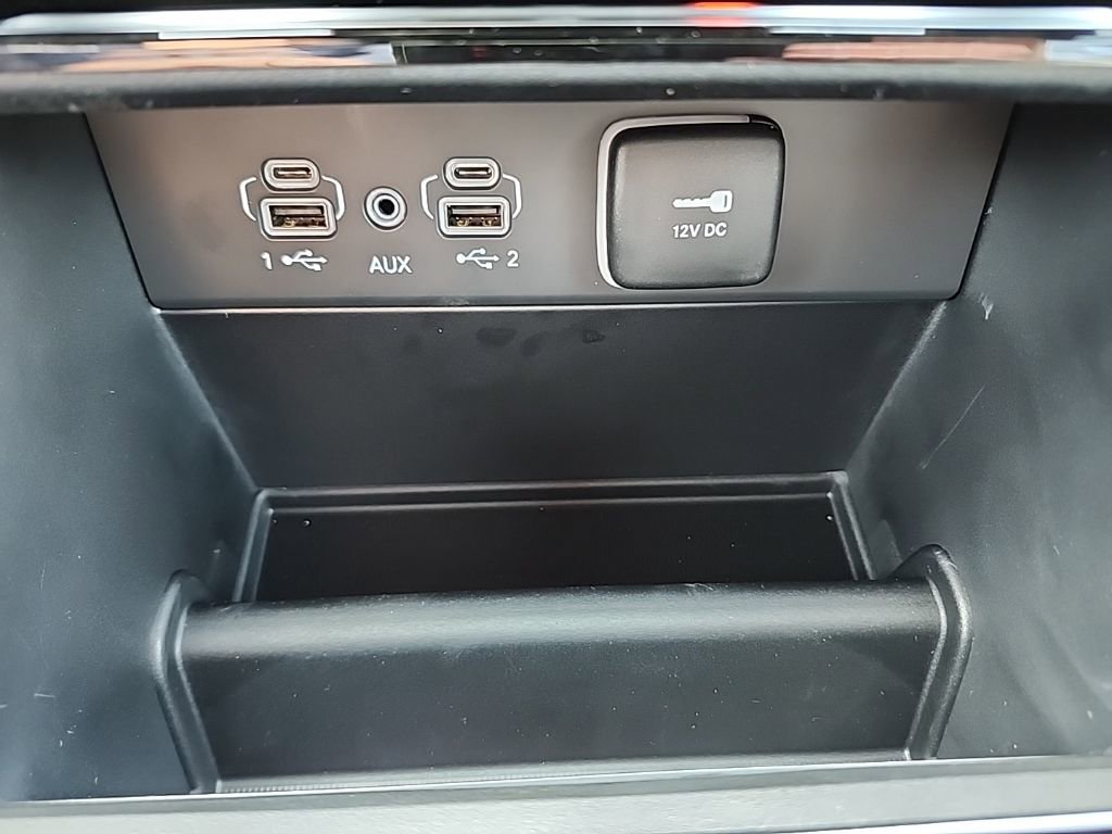 New 2025 Jeep Grand Cherokee L Limited w/ Black Appearance Package image 38