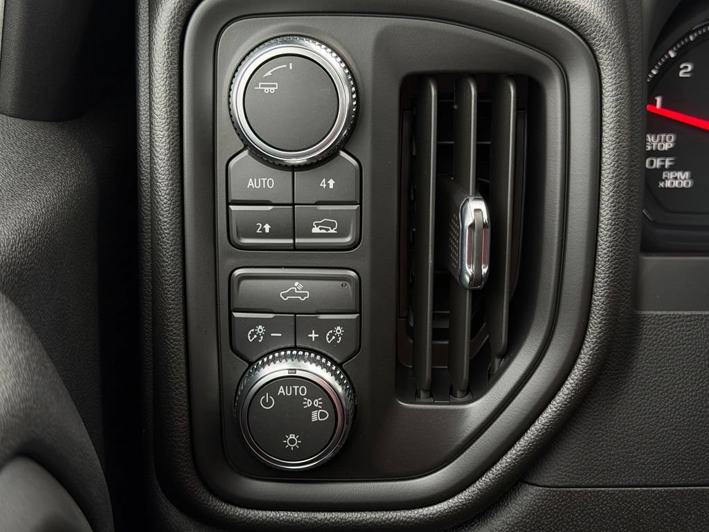 Used 2026 GMC Sierra 1500 Pro w/ Graphite Edition AWD/4WD image 26