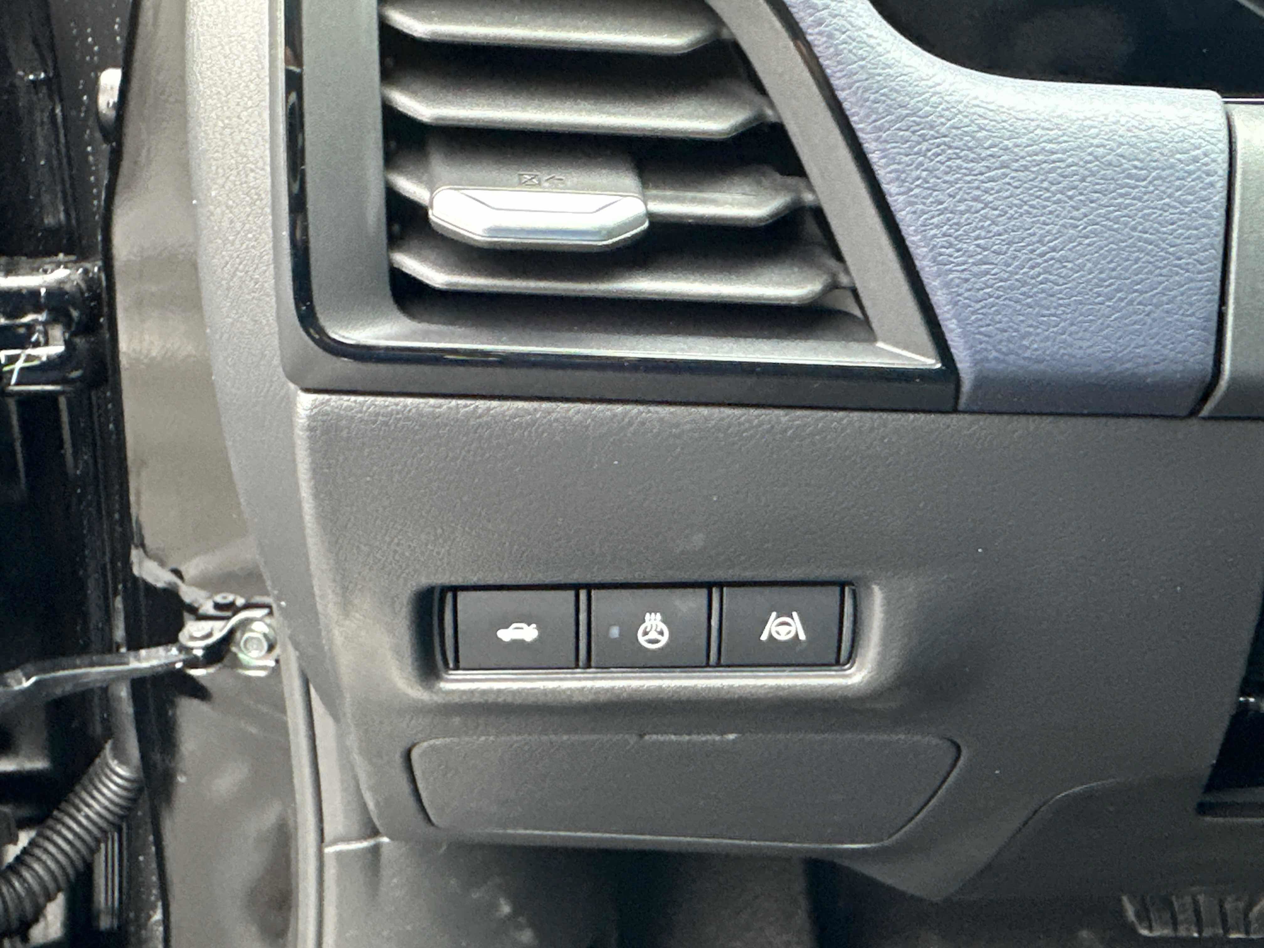 New 2026 Nissan Sentra SL w/ Floor Mat Package FWD image 20