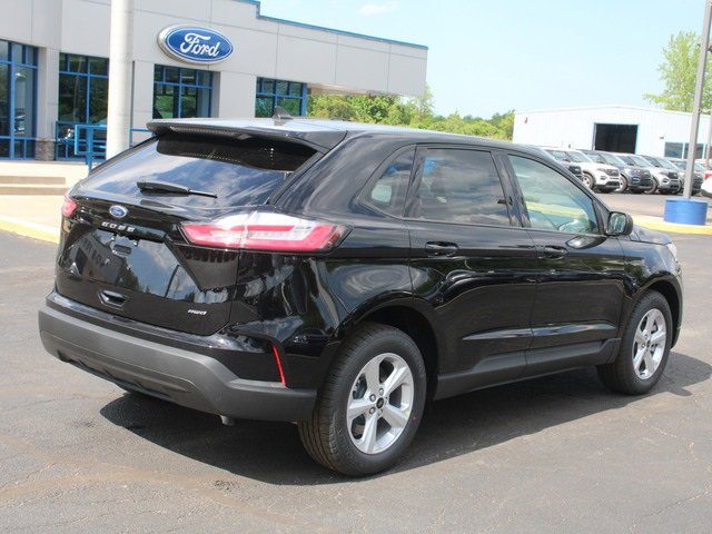 New 2024 Ford Edge SE image 7