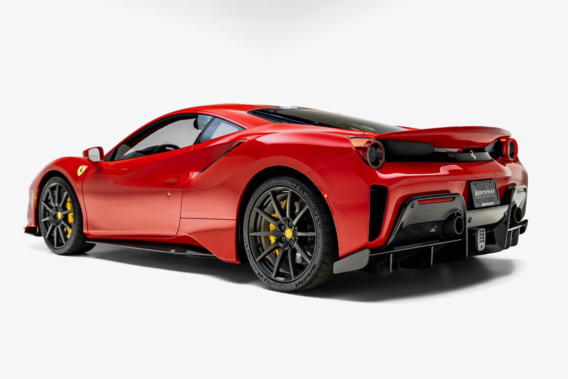 Used 2019 Ferrari 488 Pista Coupe RWD image 7