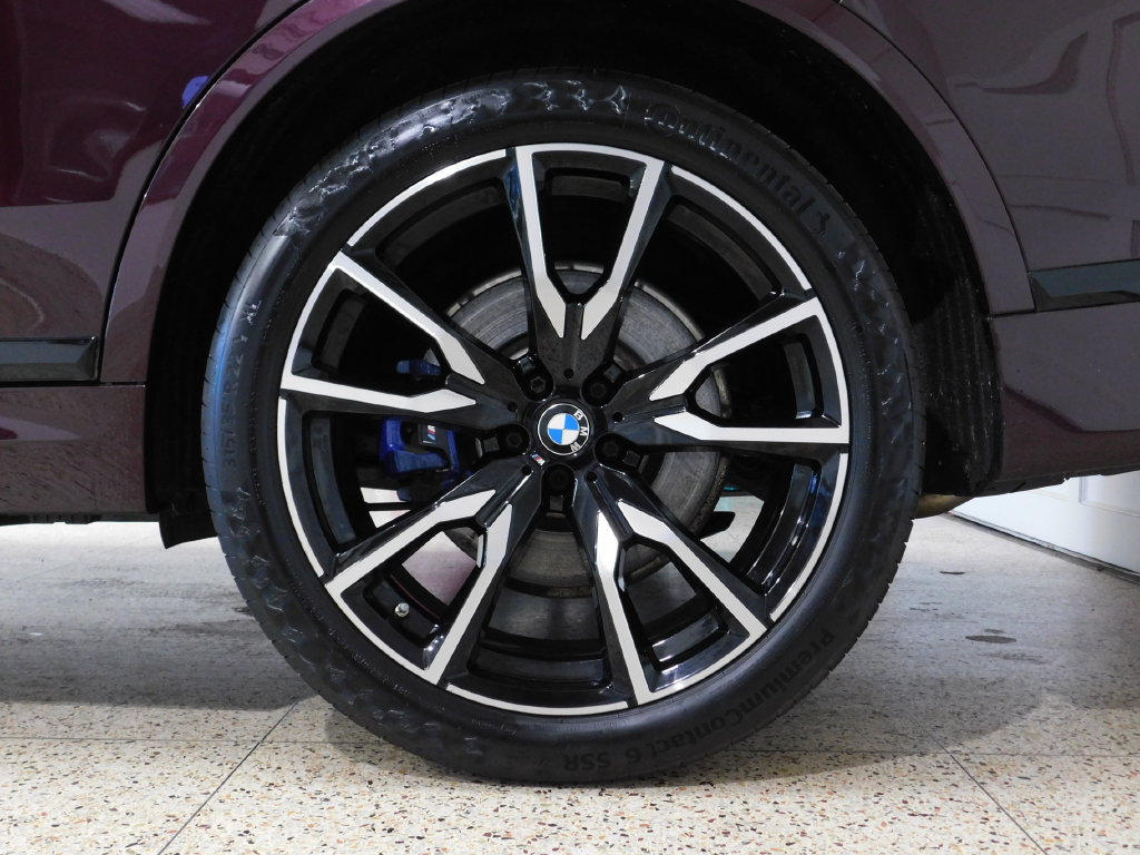 Used 2022 BMW X7 xDrive40i AWD/4WD image 97