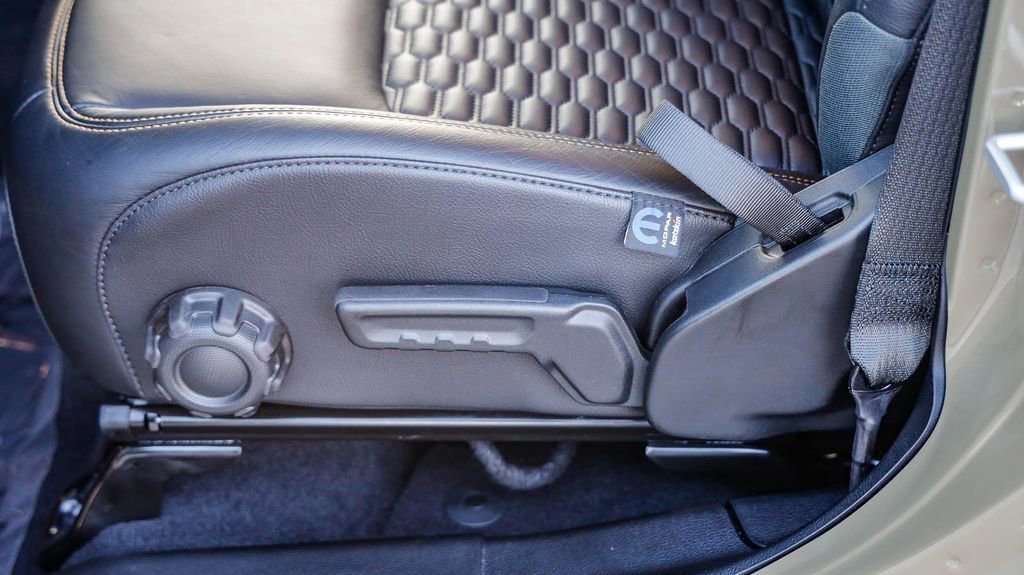 New 2025 Jeep Wrangler Sport S image 23