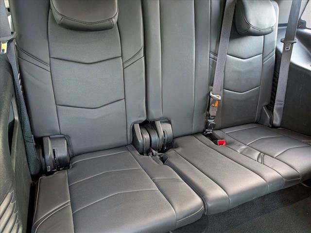 Used 2019 Cadillac Escalade Luxury RWD image 18