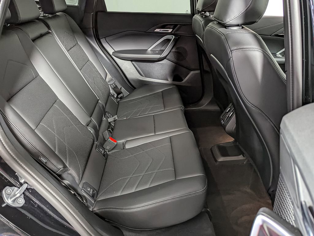 Used 2025 BMW X1 xDrive28i w/ Technology Package image 38