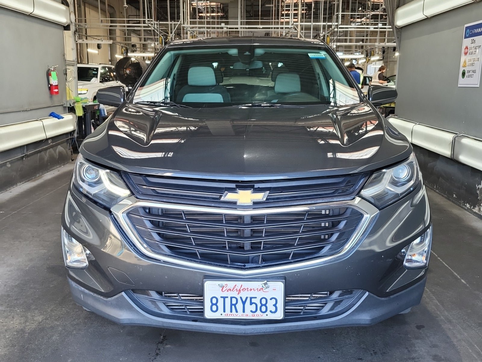 Used 2020 Chevrolet Equinox LT FWD image 2