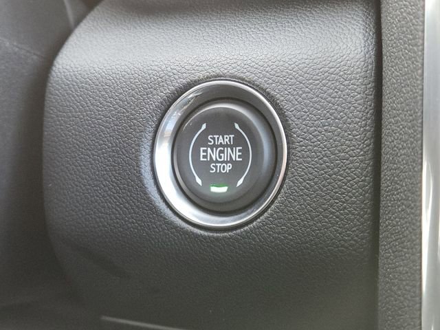 New 2026 GMC Acadia Denali Ultimate w/ LPO, Floor Liner Package image 17