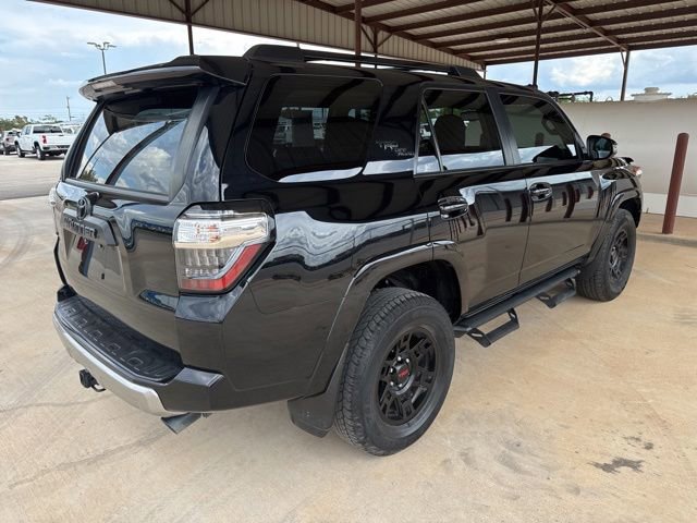 Used 2021 Toyota 4Runner TRD Off-Road Premium w/ Moonroof Package AWD/4WD image 8