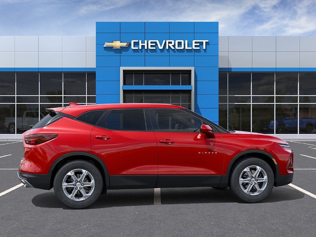New 2026 Chevrolet Blazer LT FWD image 6