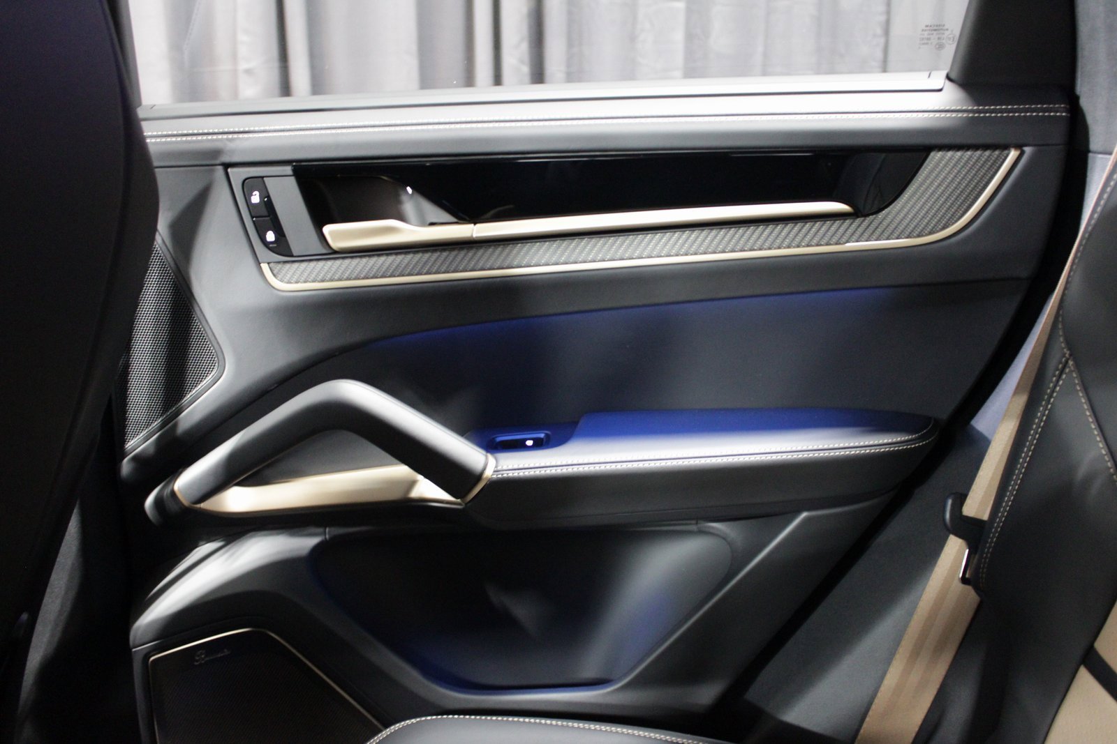 New 2026 Porsche Cayenne GTS image 22