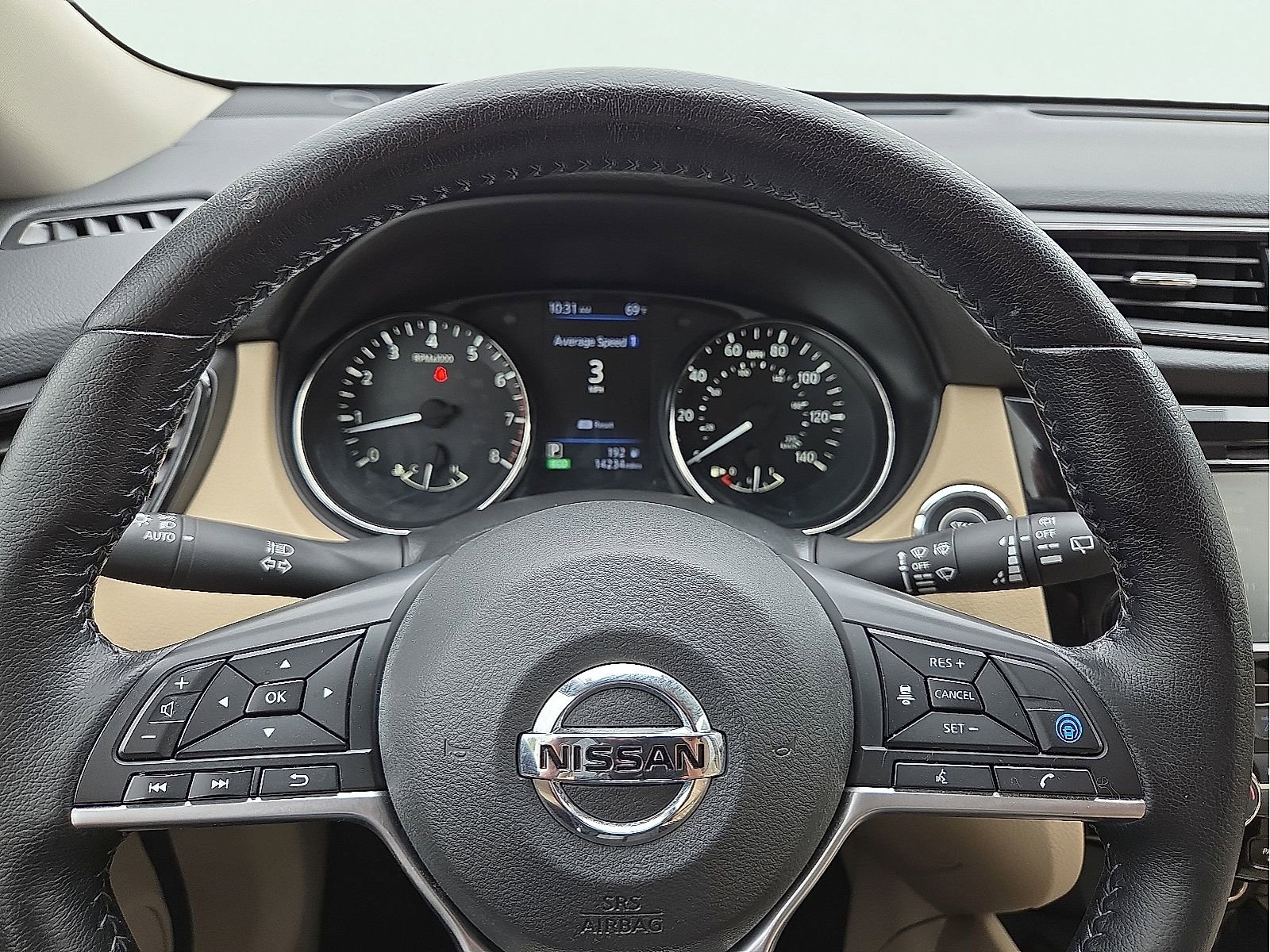 Used 2020 Nissan Rogue SV w/ Premium Package image 24