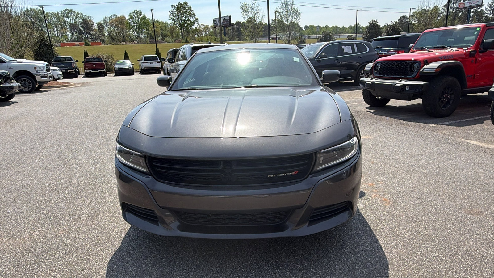 Used 2023 Dodge Charger SXT image 3