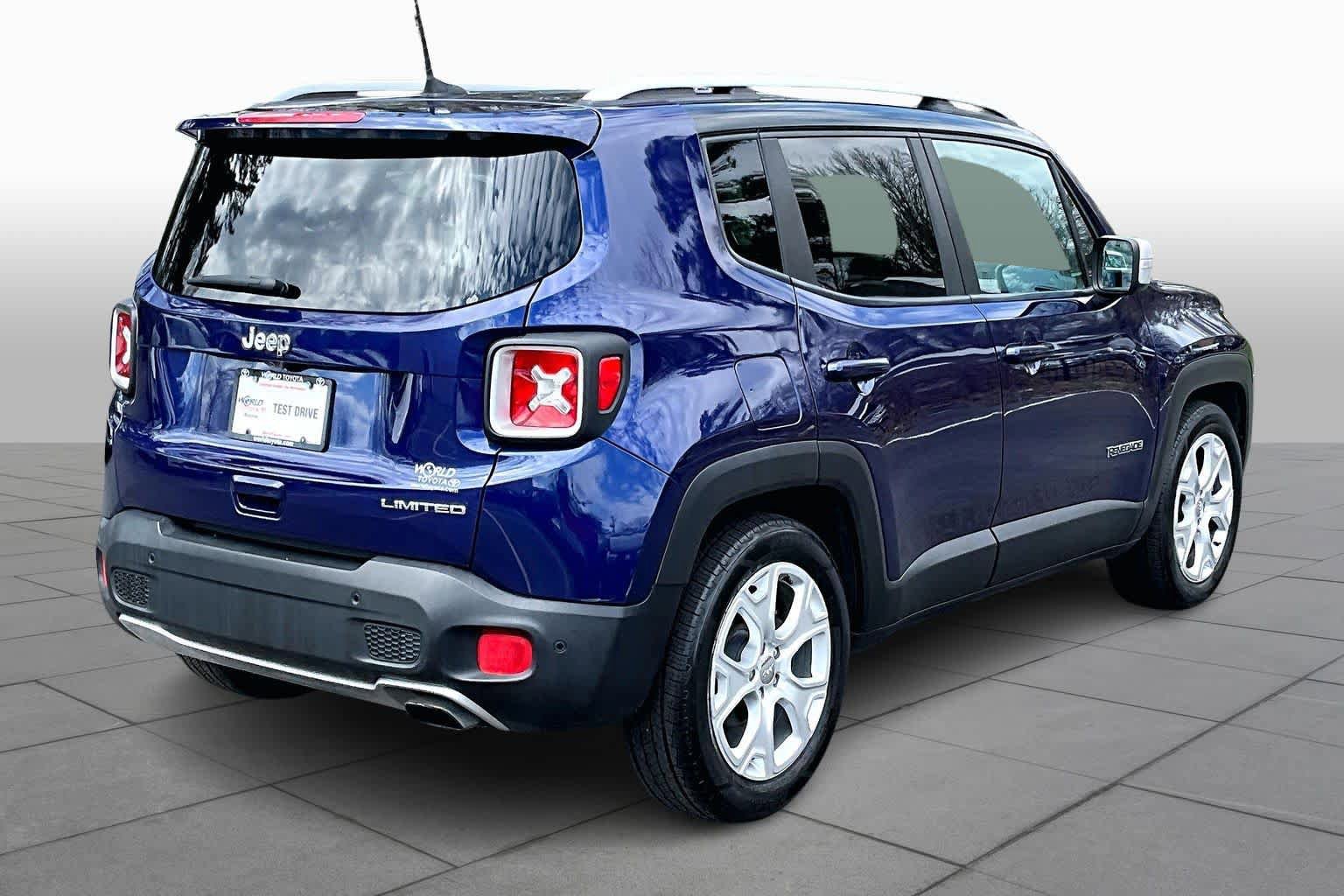 Used 2018 Jeep Renegade Limited w/ Advanced Technology Group FWD image 13