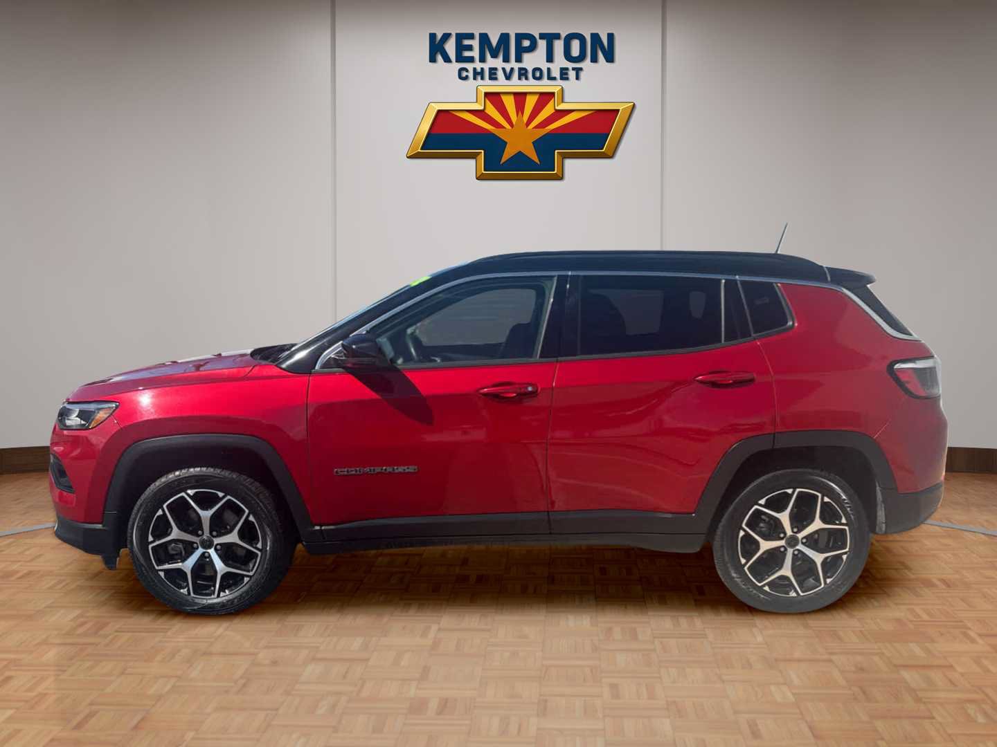 Used 2025 Jeep Compass Limited AWD/4WD image 3